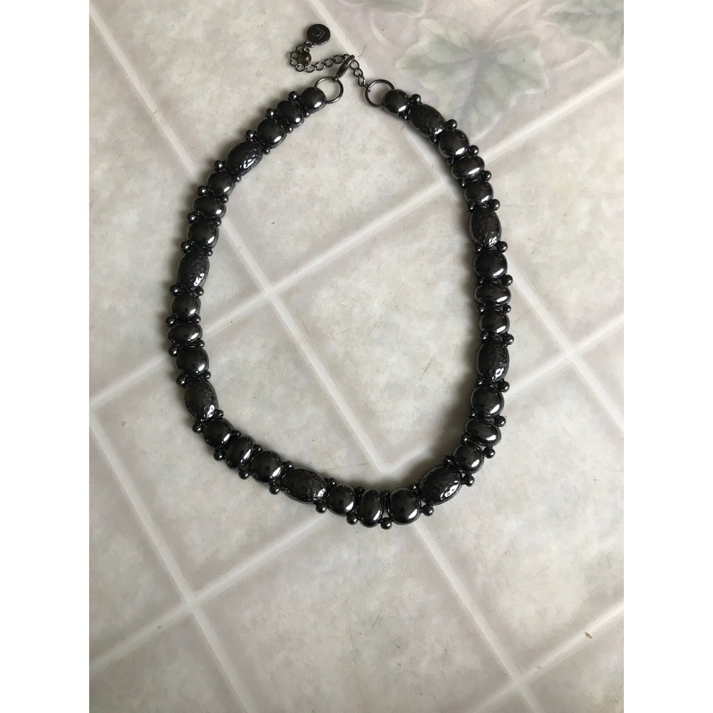Liz Claiborne Oval hammered Silver Choker Necklace 16" without Extender
